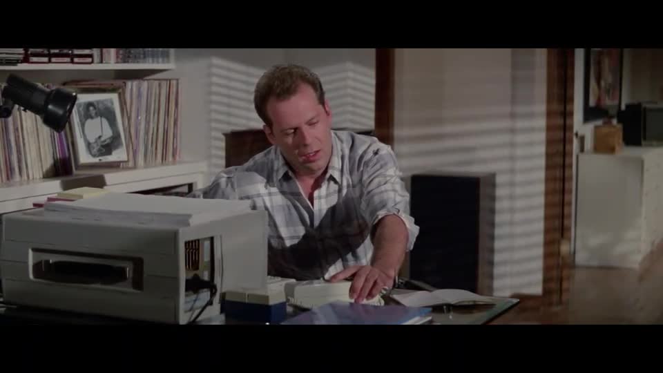 Schůzka naslepo (Bruce Willis,Kim Basinger 1987 Komedie Romantický Bdrip 1080p ) Cz dabing+titulky